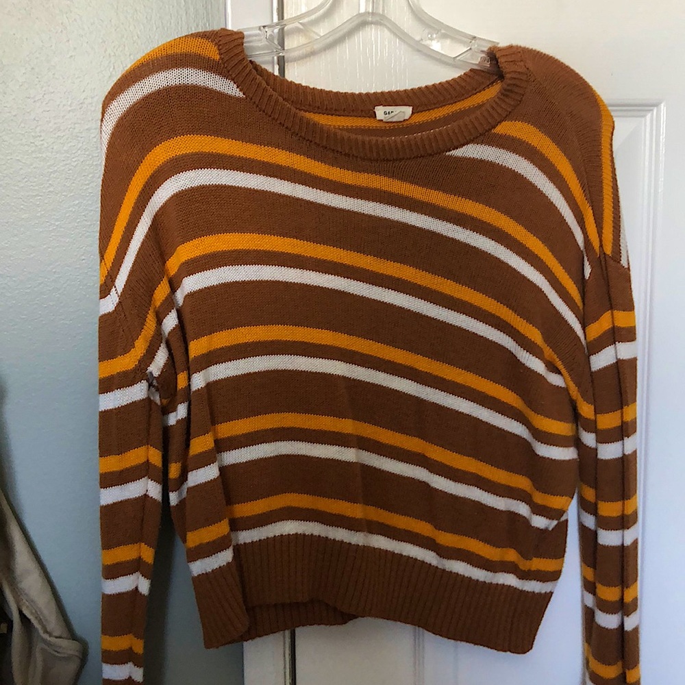 Cropped fall sweater